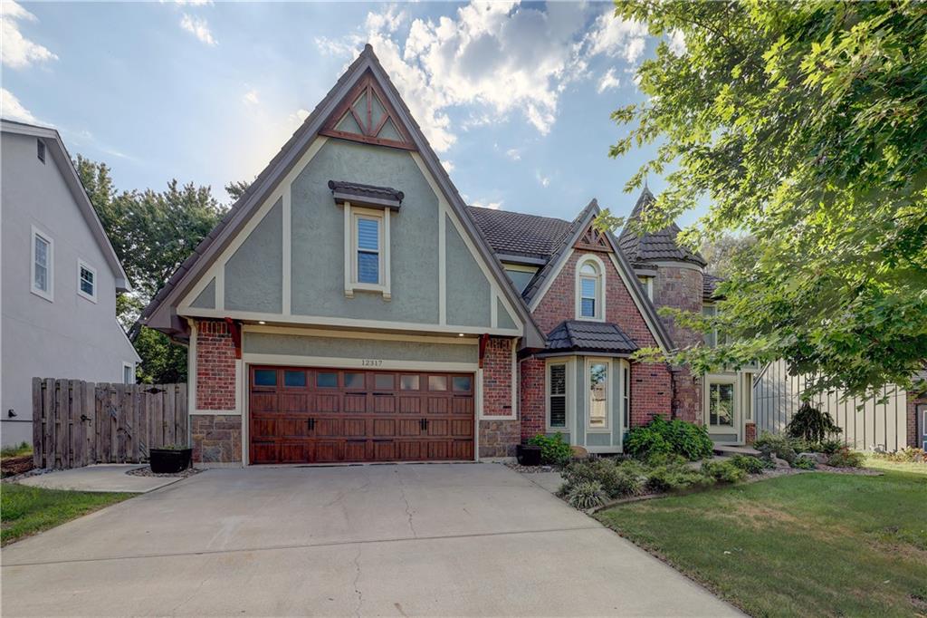 Listing Photo MLS #HMS2639924