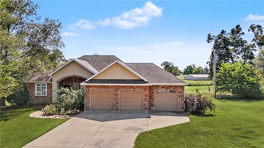 Listing Photo MLS #HMS2640040