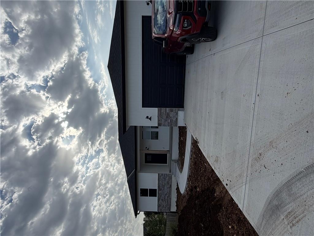 Listing Photo MLS #HMS2640075