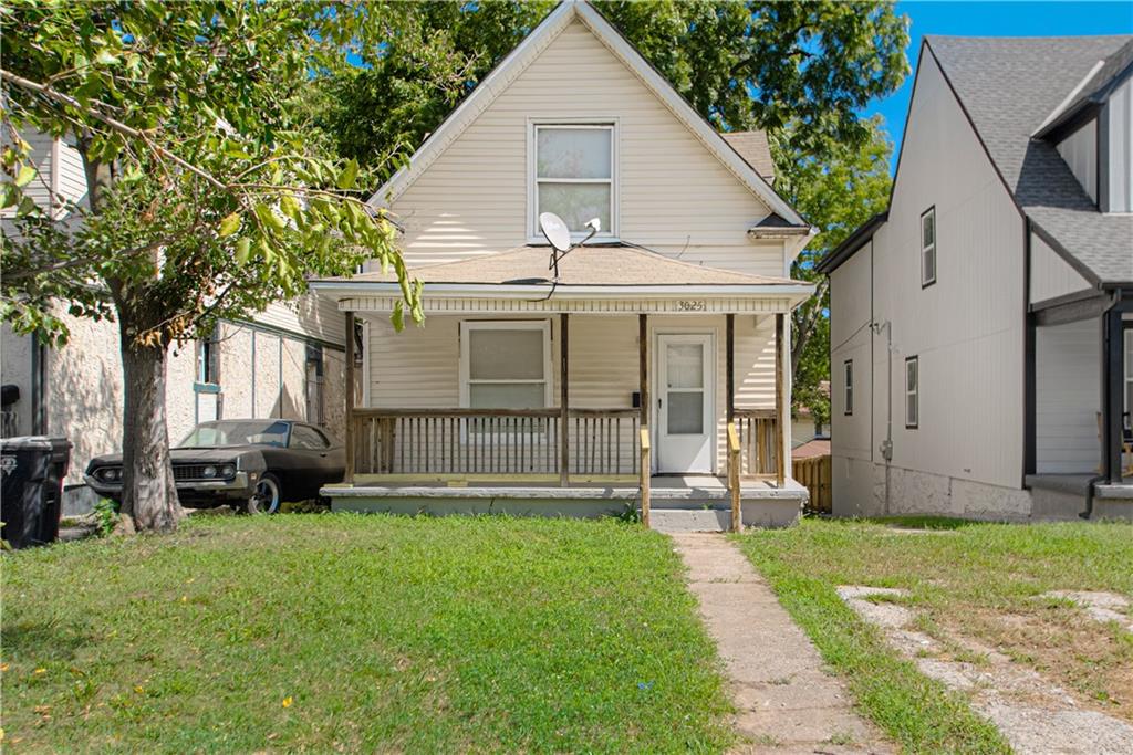 Listing Photo MLS #HMS2640357