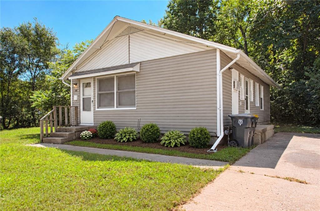Listing Photo MLS #HMS2640359