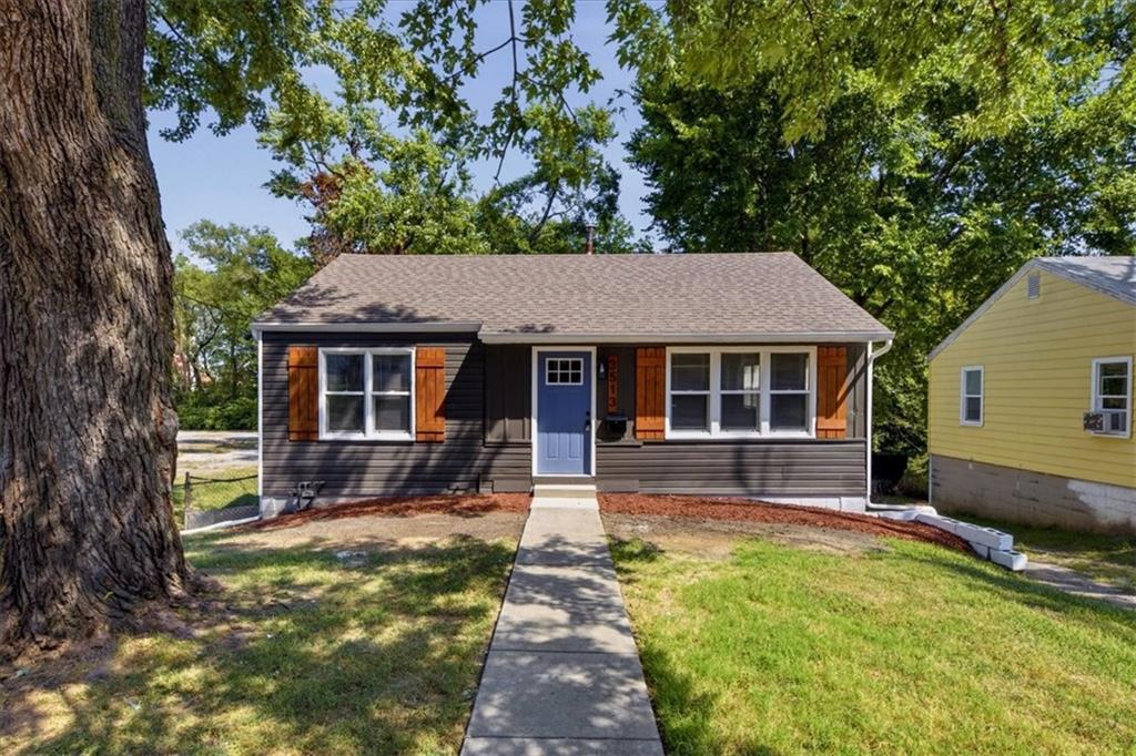 Listing Photo MLS #HMS2640806