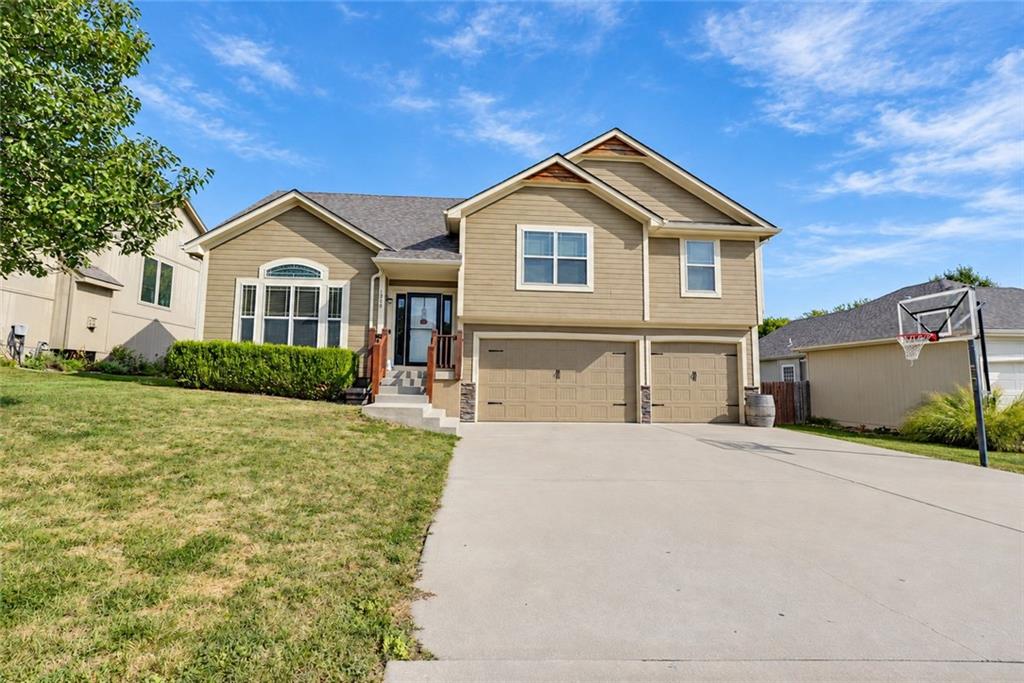Listing Photo MLS #HMS2640862