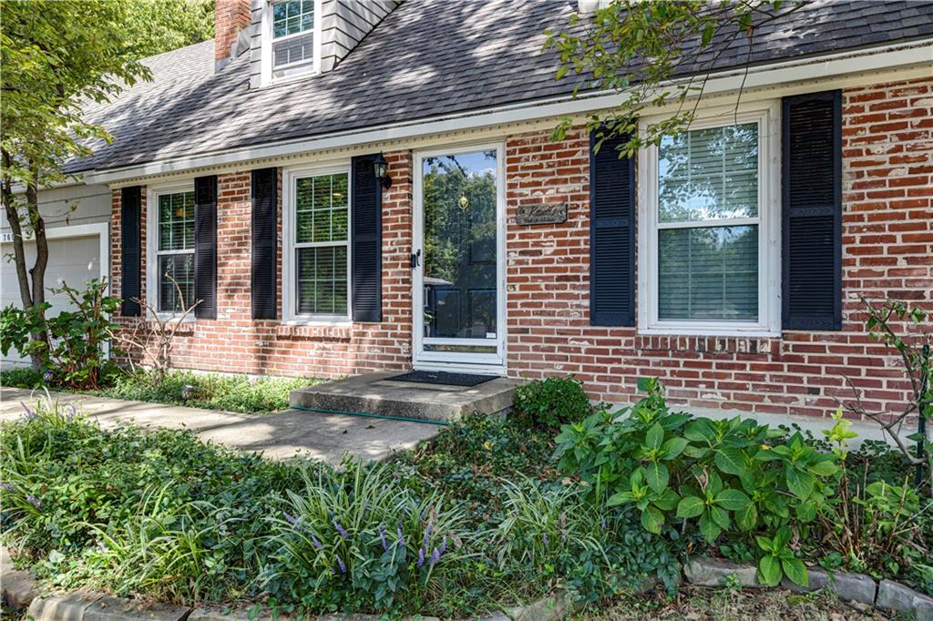 Listing Photo MLS #HMS2641014