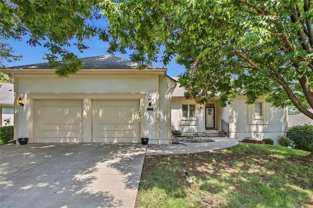 Listing Photo MLS #HMS2641046