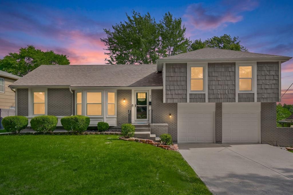 Listing Photo MLS #HMS2641054