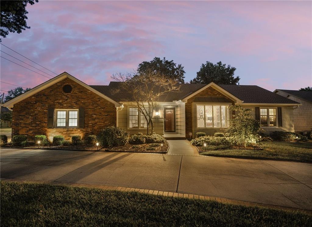 Listing Photo MLS #HMS2641082