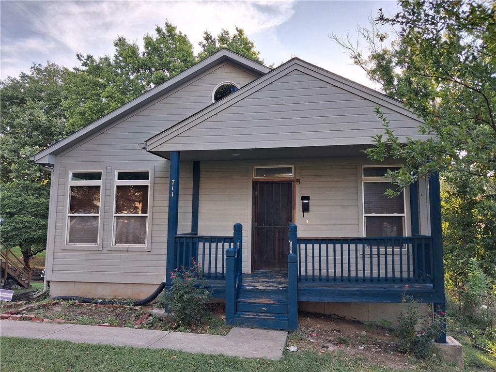Listing Photo MLS #HMS2641101