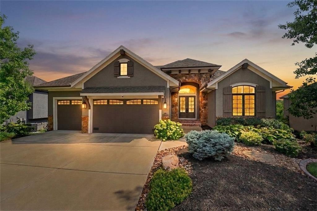 Listing Photo MLS #HMS2641206