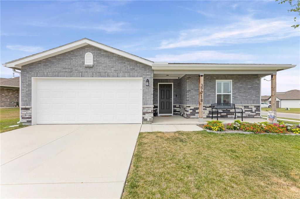 Listing Photo MLS #HMS2641650