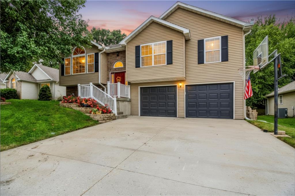 Listing Photo MLS #HMS2641758