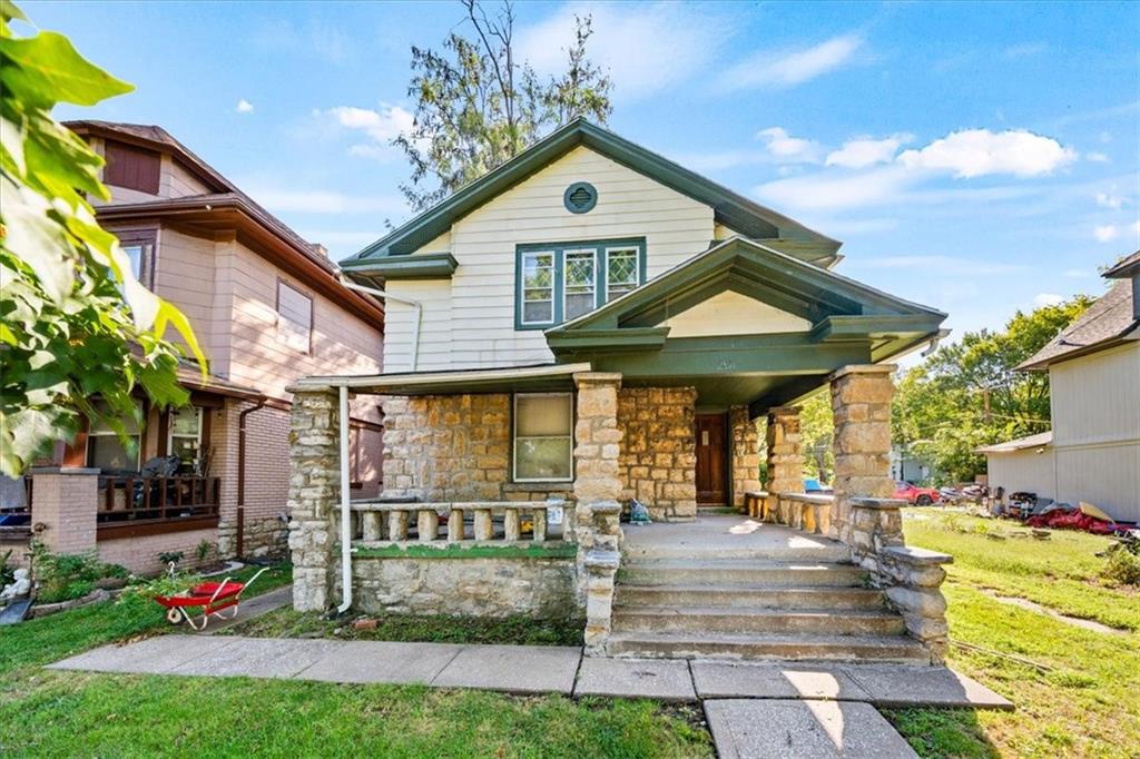Listing Photo MLS #HMS2641907