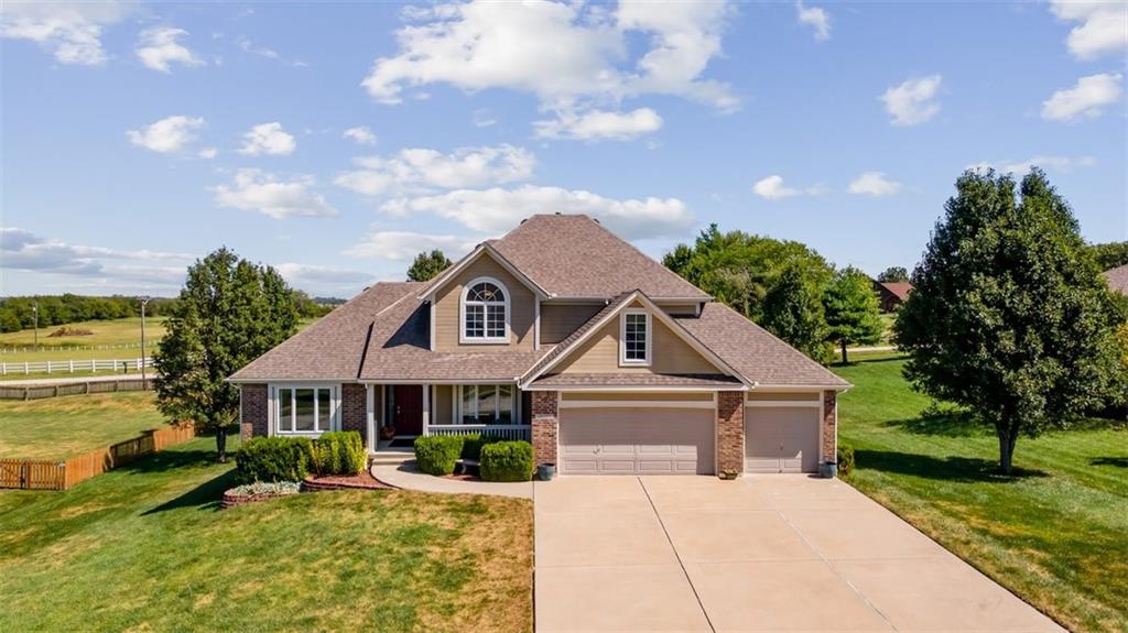 Listing Photo MLS #HMS2641916