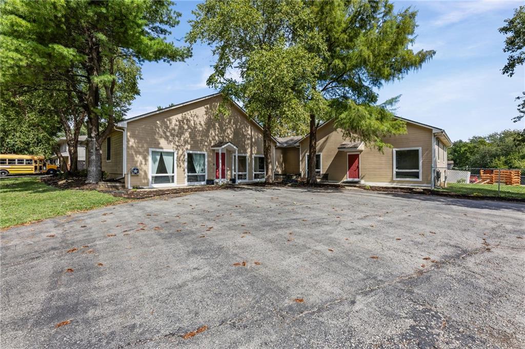 Listing Photo MLS #HMS2642109