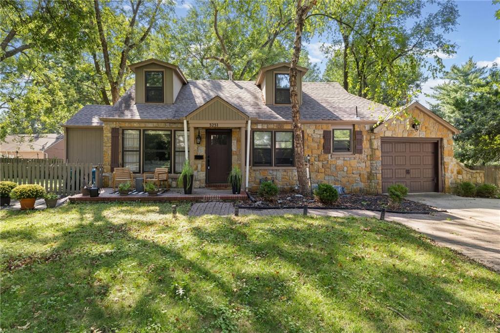 Listing Photo MLS #HMS2642266