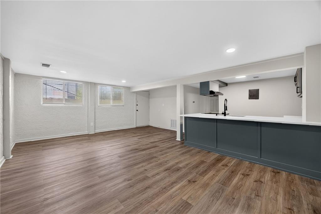Listing Photo MLS #HMS2642286