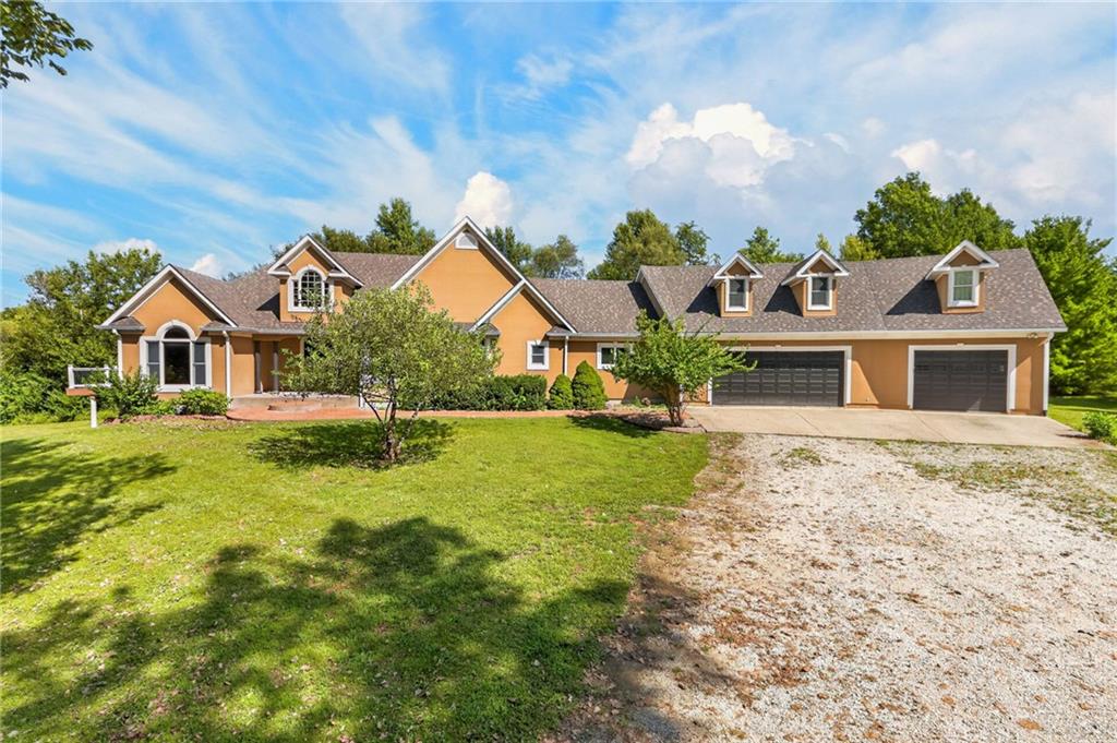 Listing Photo MLS #HMS2642342