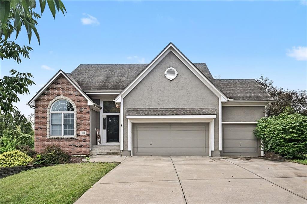 Listing Photo MLS #HMS2642419
