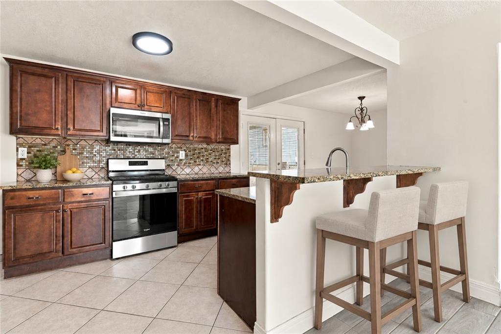 Listing Photo MLS #HMS2642497