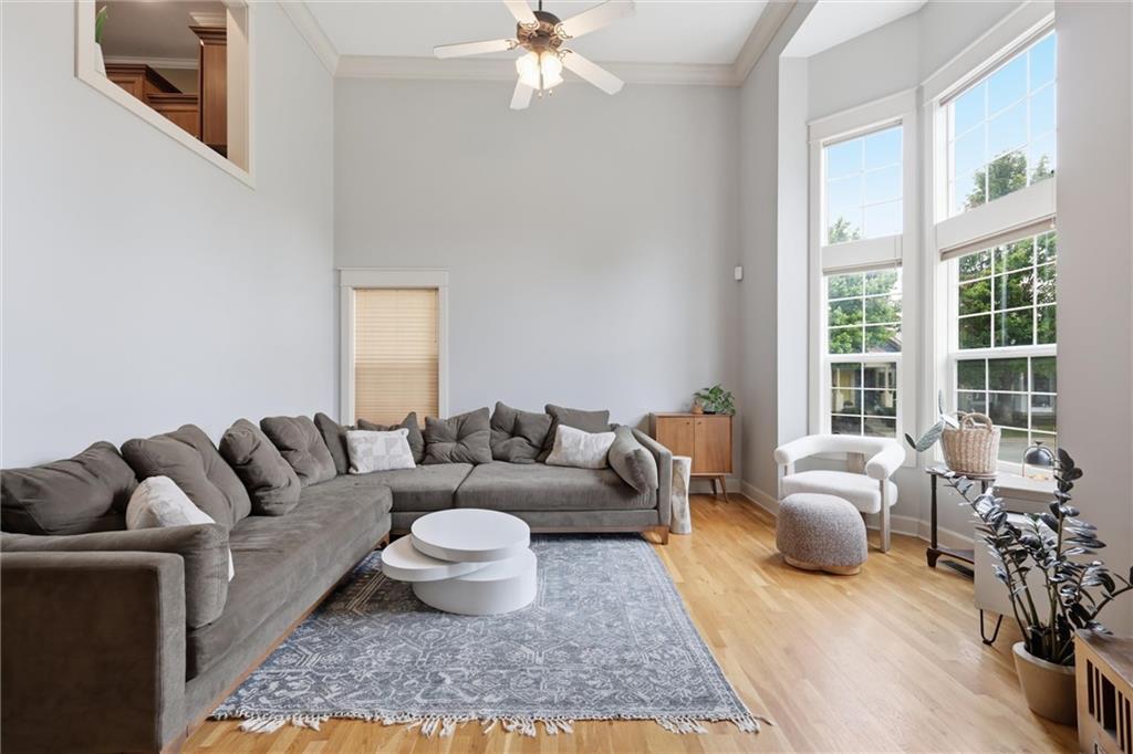 Listing Photo MLS #HMS2642609