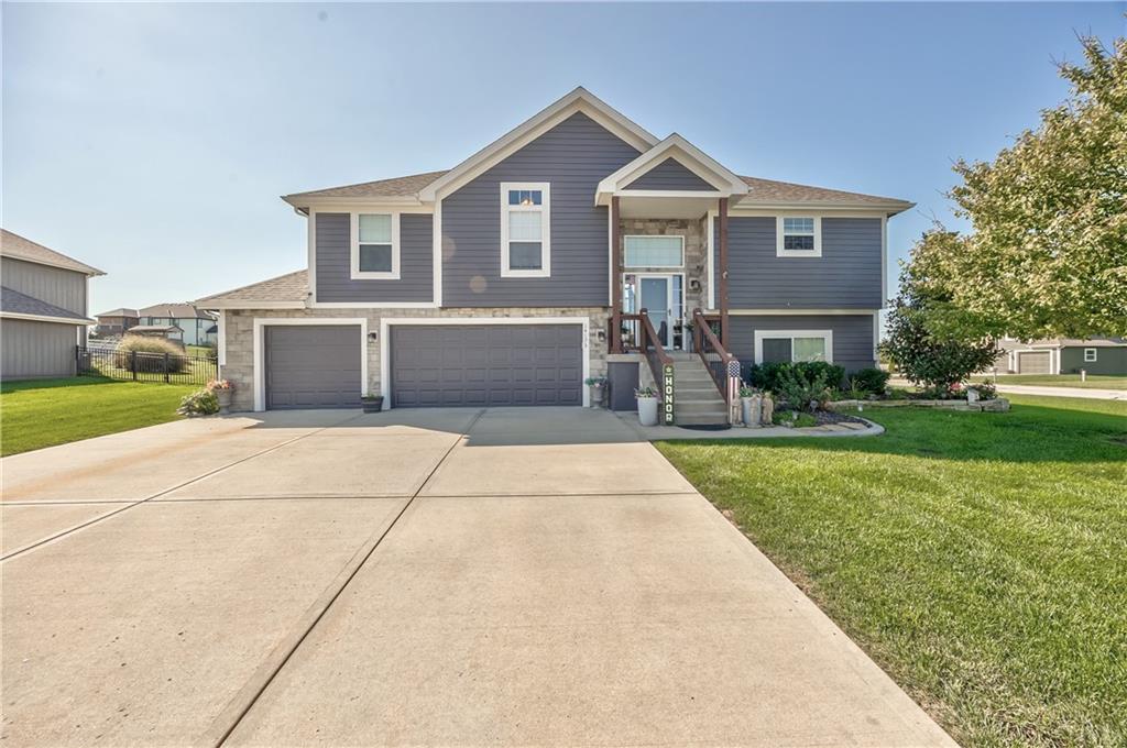 Listing Photo MLS #HMS2642738