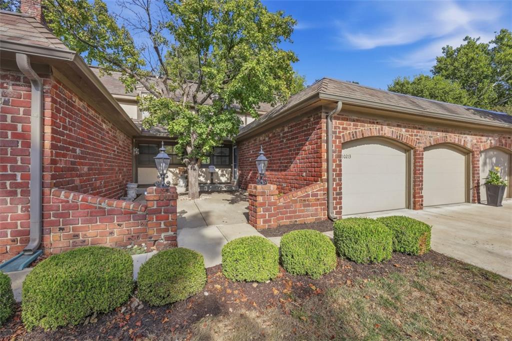 Listing Photo MLS #HMS2642897