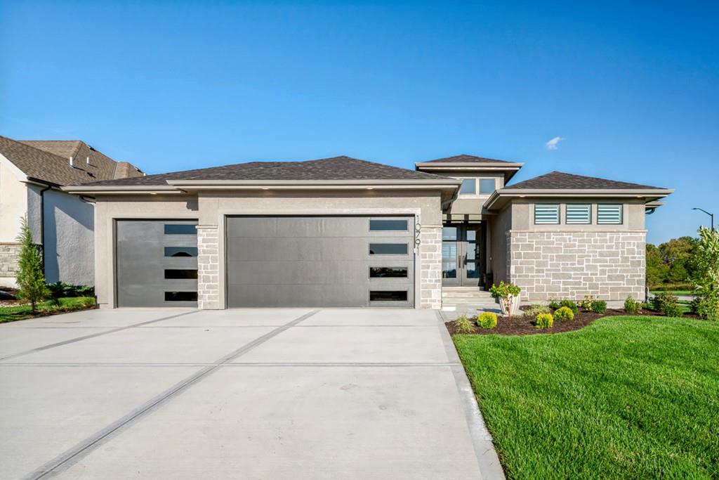 Listing Photo MLS #HMS2643922