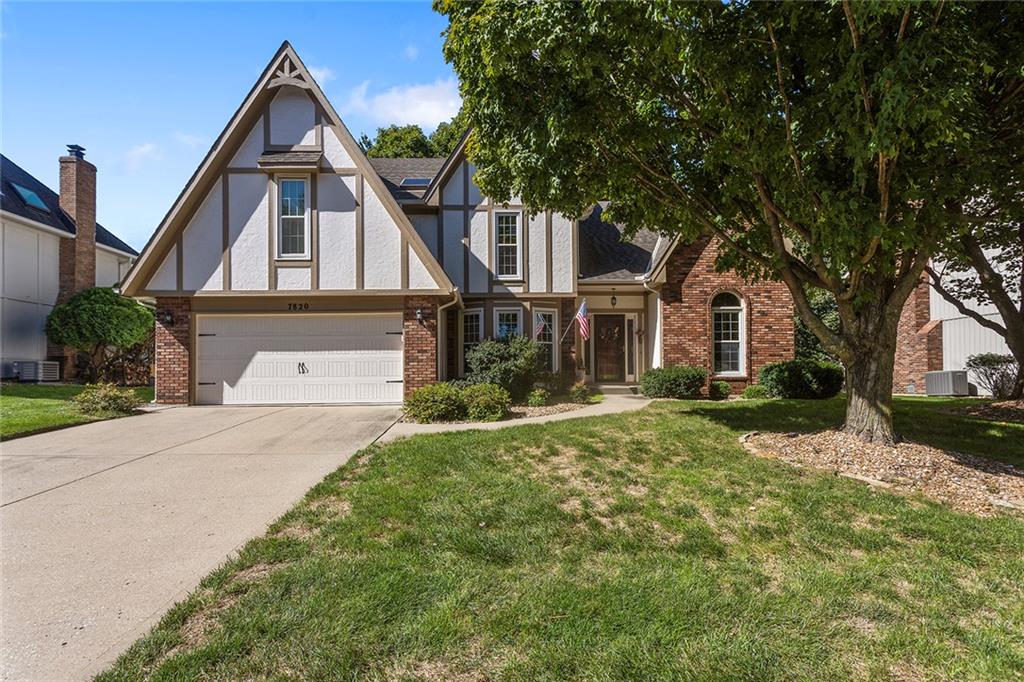Listing Photo MLS #HMS2644166