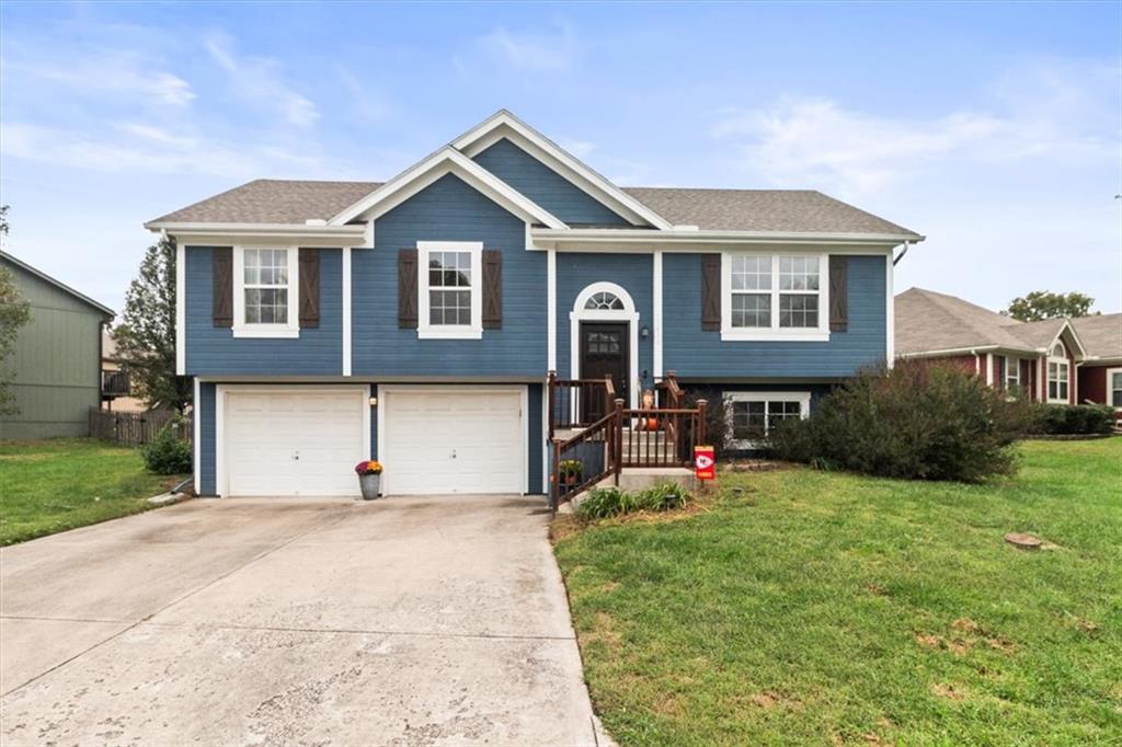 Listing Photo MLS #HMS2644178