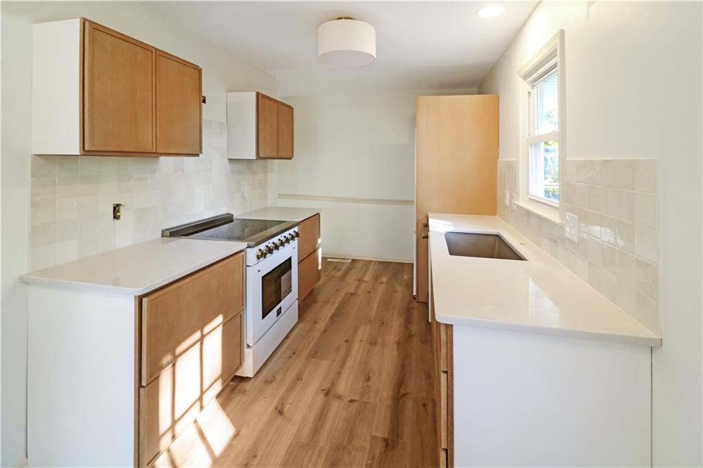 Listing Photo MLS #HMS2644772