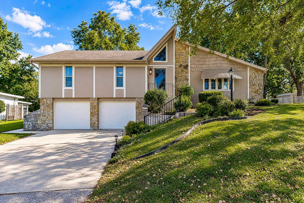 Listing Photo MLS #HMS2644940
