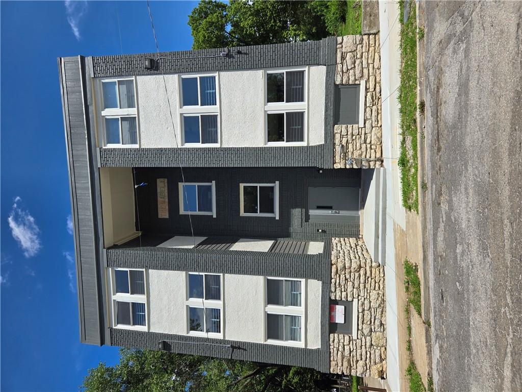 Listing Photo MLS #HMS2645641