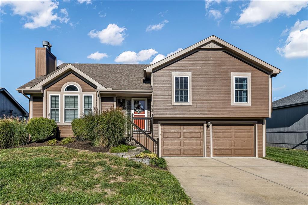 Listing Photo MLS #HMS2645679
