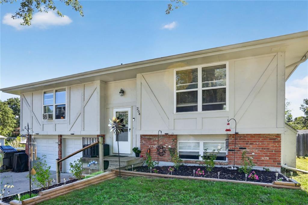 Listing Photo MLS #HMS2645699