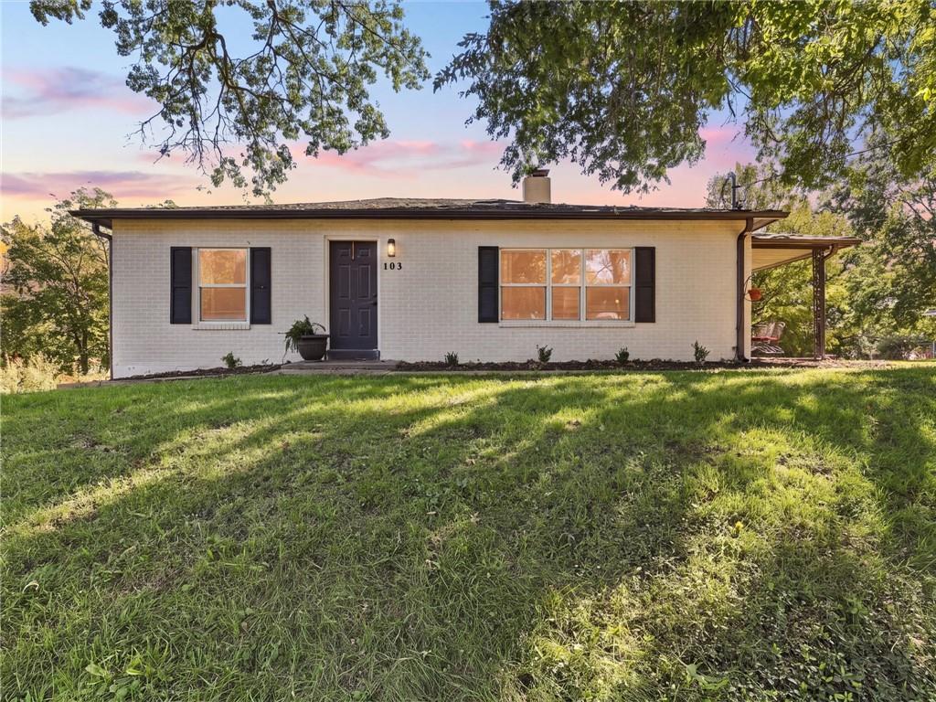 Listing Photo MLS #HMS2645816