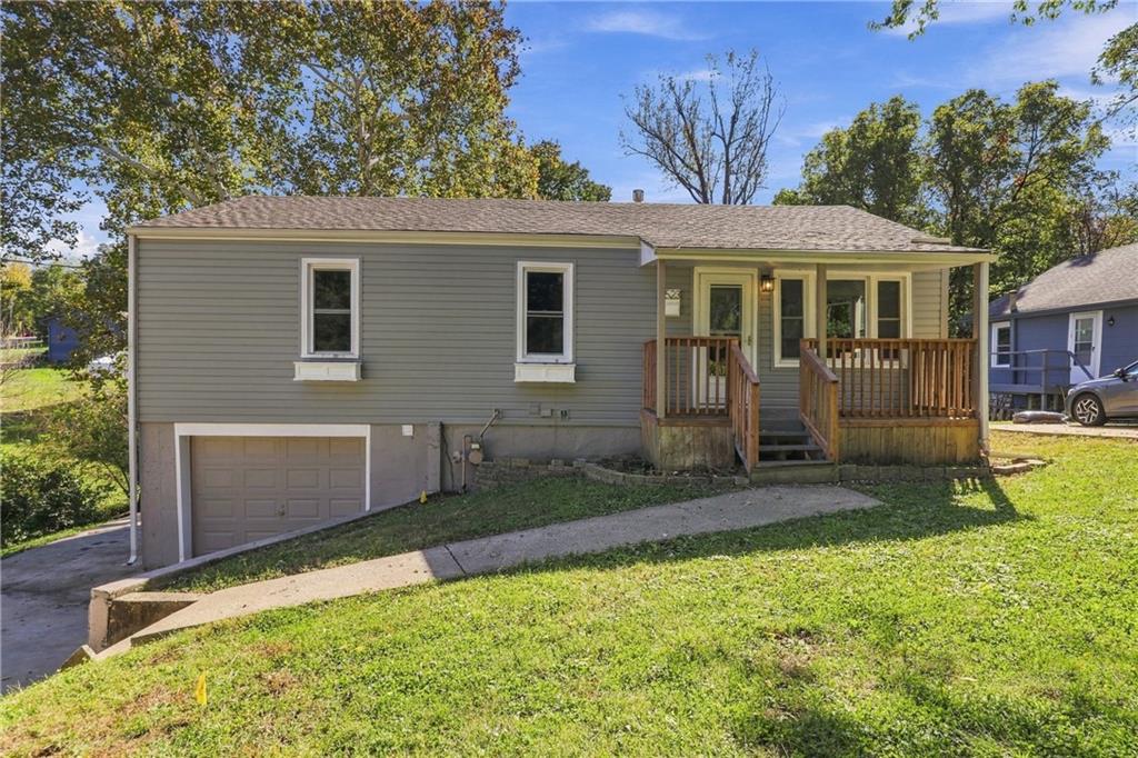 Listing Photo MLS #HMS2646011