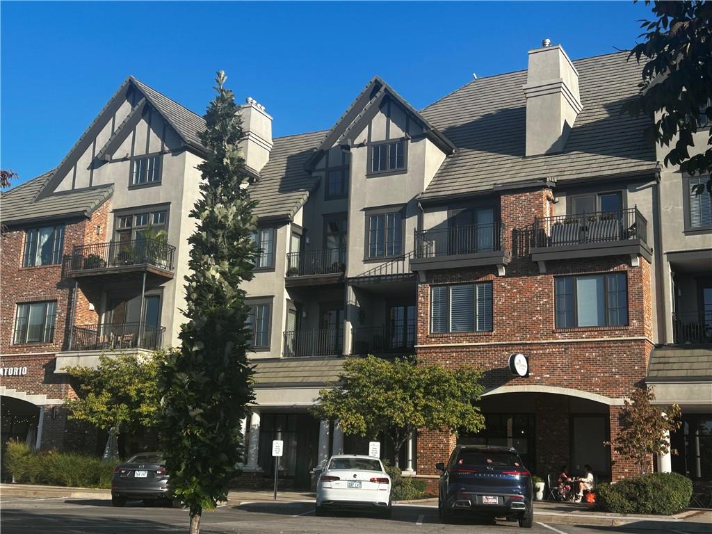 Listing Photo MLS #HMS2646096