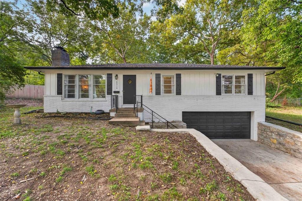 Listing Photo MLS #HMS2646331