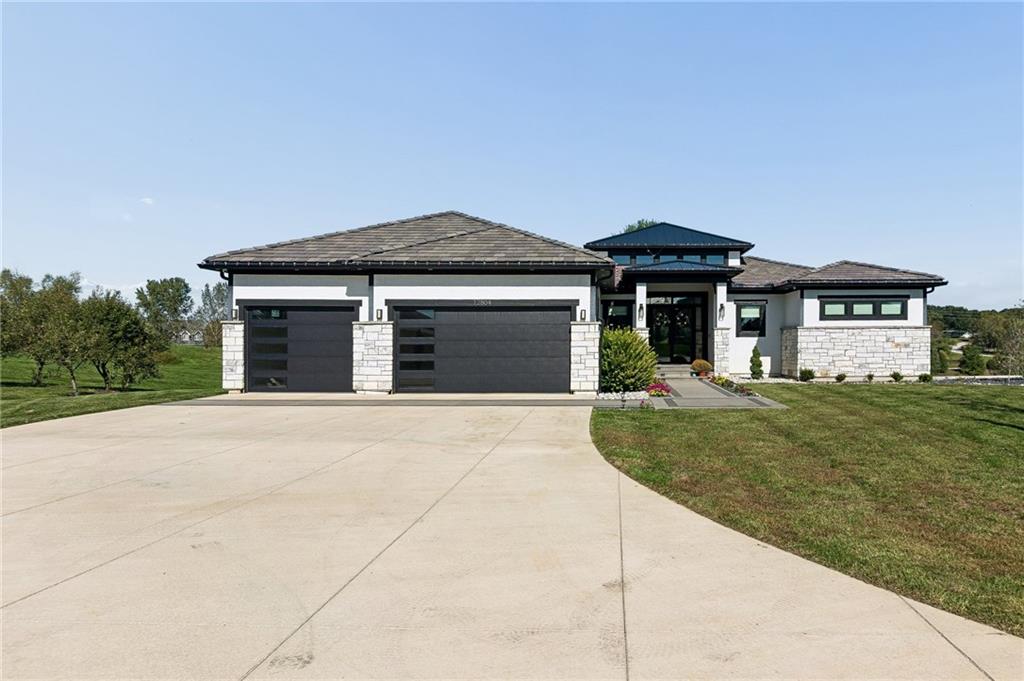 Listing Photo MLS #HMS2646359