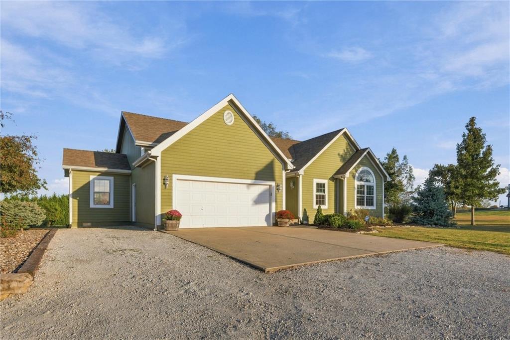 Listing Photo MLS #HMS2646407