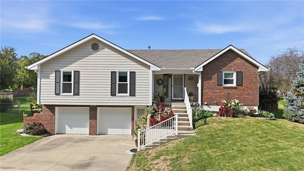 Listing Photo MLS #HMS2646523