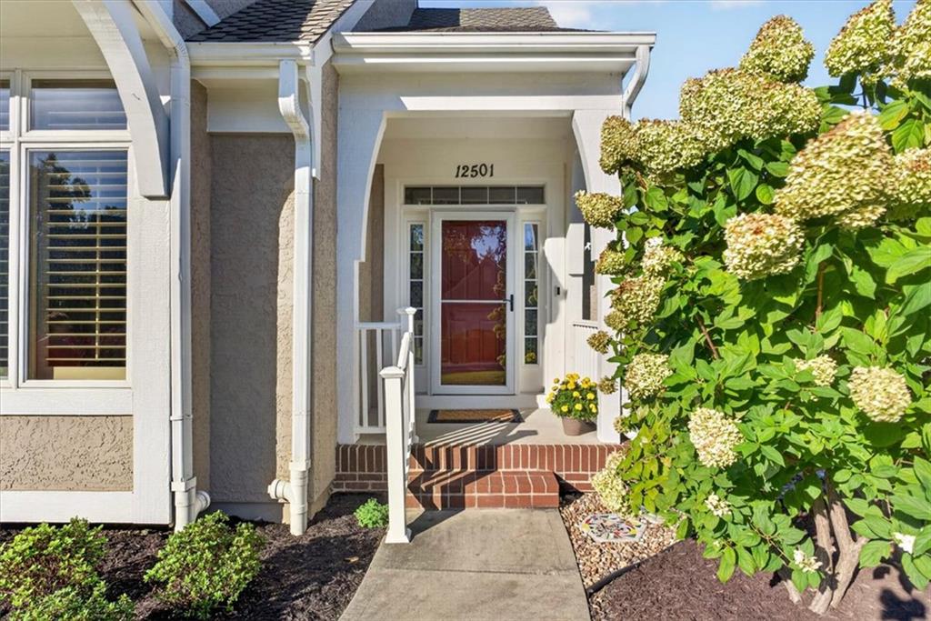 Listing Photo MLS #HMS2646722