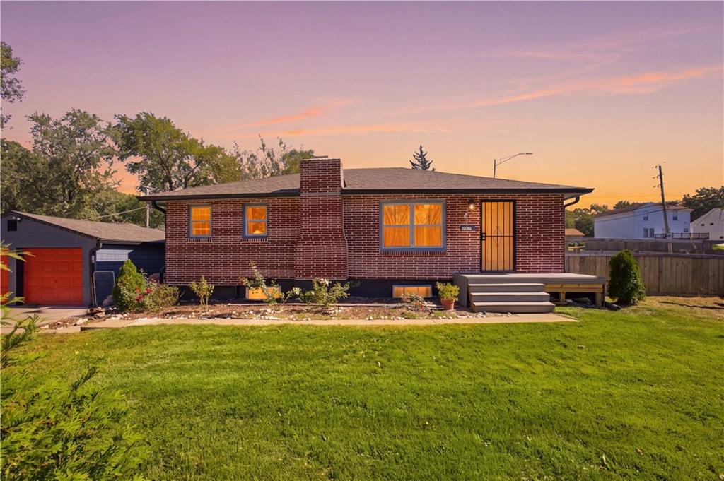 Listing Photo MLS #HMS2646809