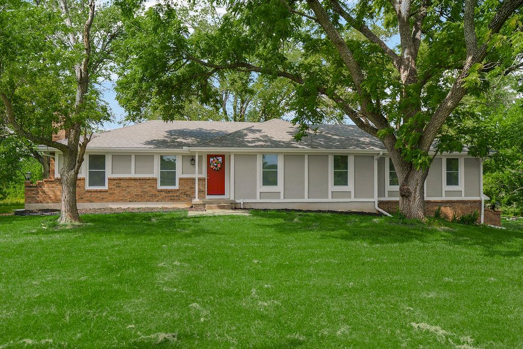 Listing Photo MLS #HMS2646903