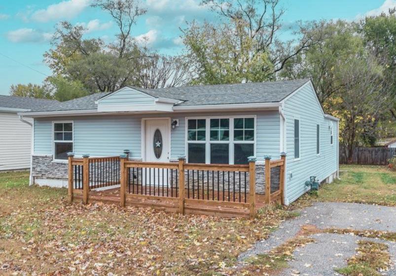 Listing Photo MLS #HMS2646957