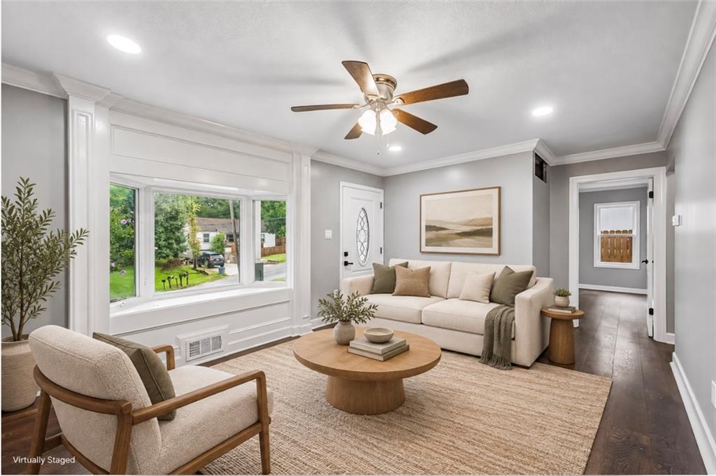 Listing Photo MLS #HMS2647060
