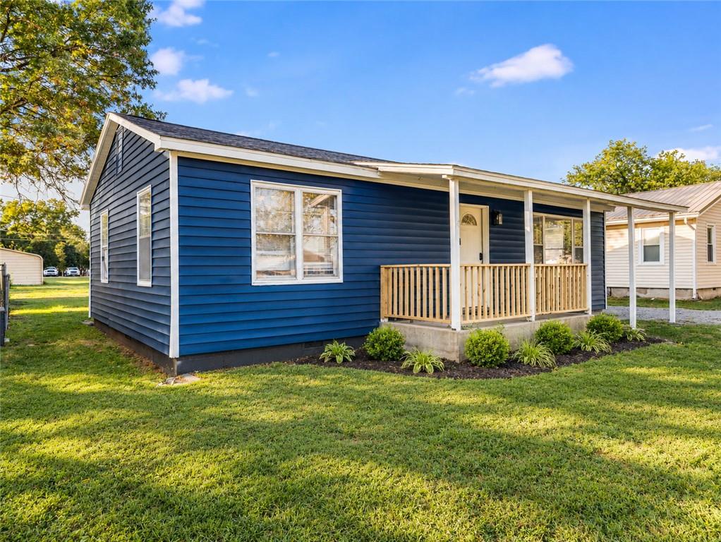Listing Photo MLS #HMS2647126