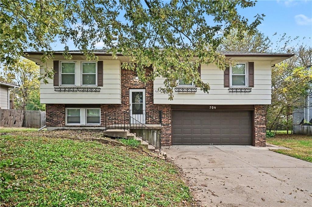 Listing Photo MLS #HMS2647554