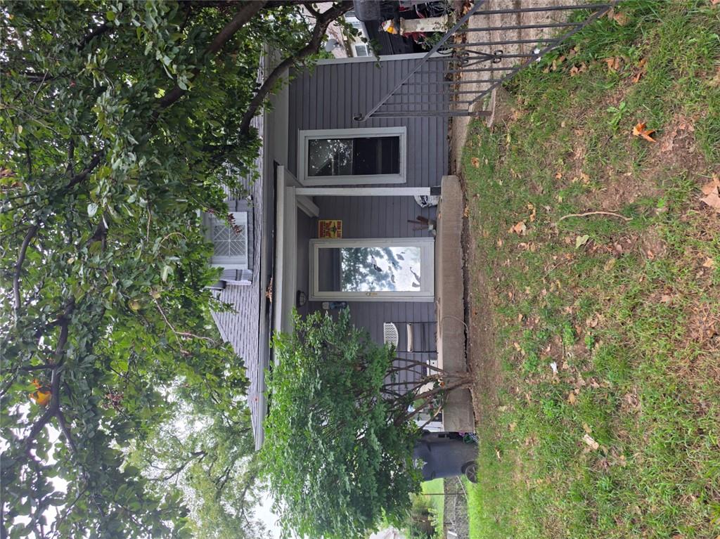 Listing Photo MLS #HMS2647659
