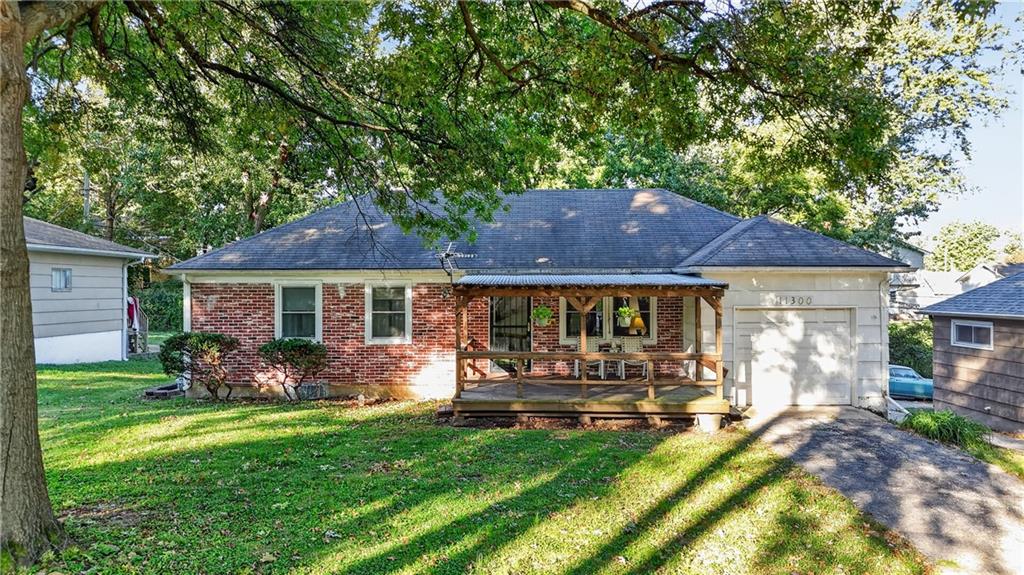 Listing Photo MLS #HMS2647745
